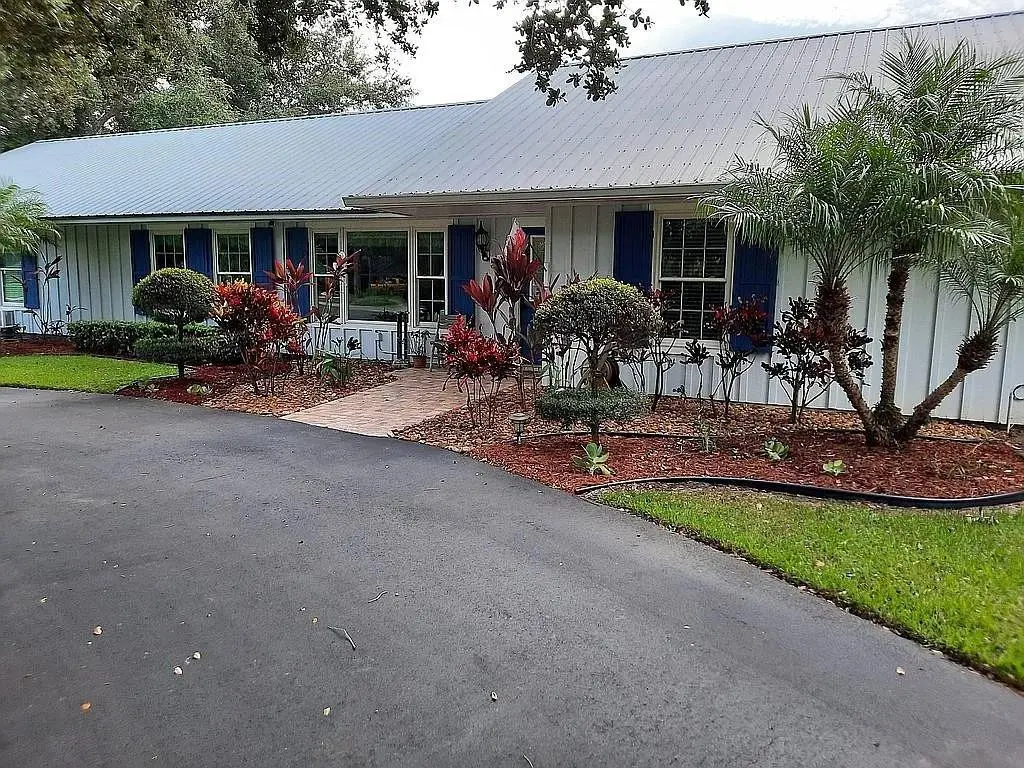 Photo 8 at 155 31st Avenue, Vero Beach