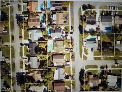 413 SW 73rd Avenue, North Lauderdale – sold