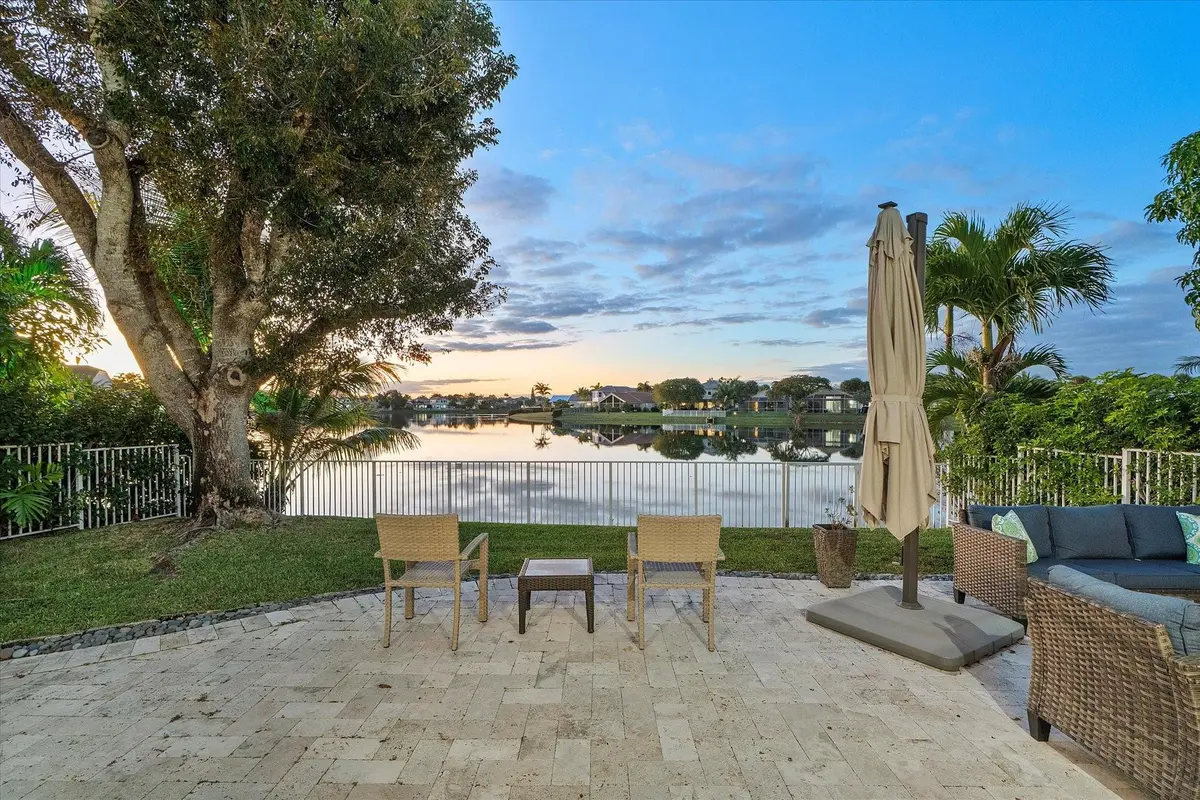Photo 2 at 15561 NW 12th Place, Pembroke Pines