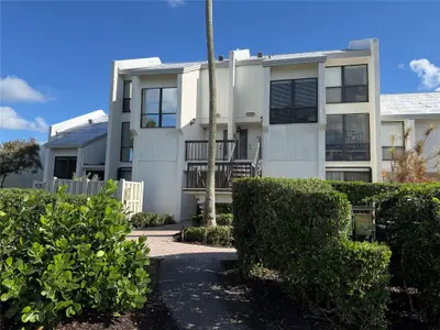 2303 Bridgewood Drive 2303, Boca Raton – Condominium for sale