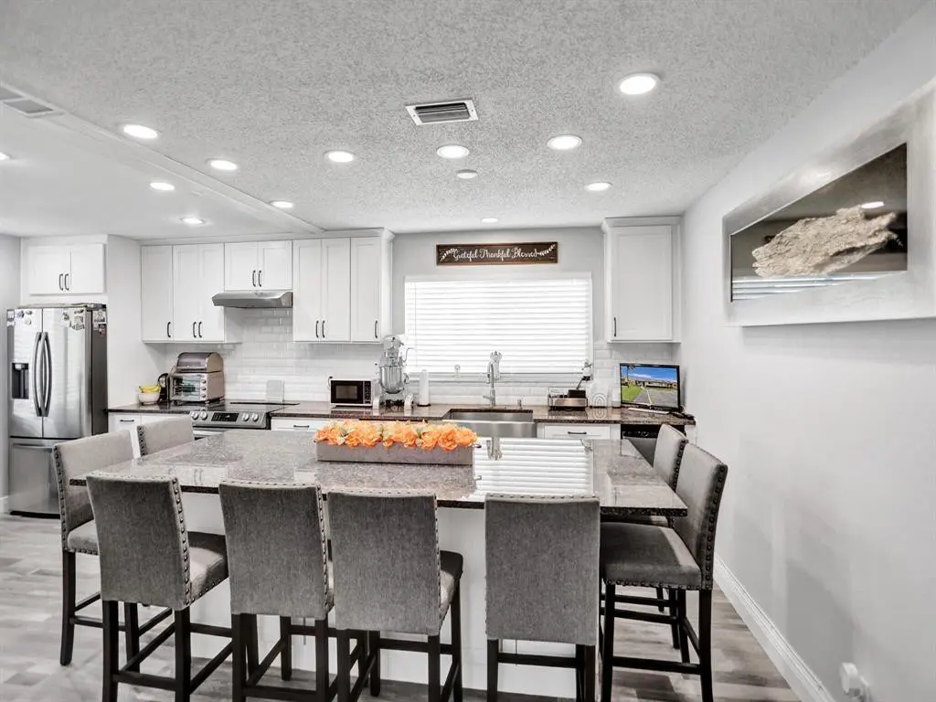 Photo 6 at 138 Lake Barbara Drive 138, West Palm Beach