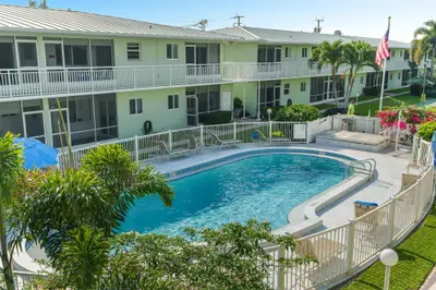 2100 NE 38th Street 138, Lighthouse Point – sold
