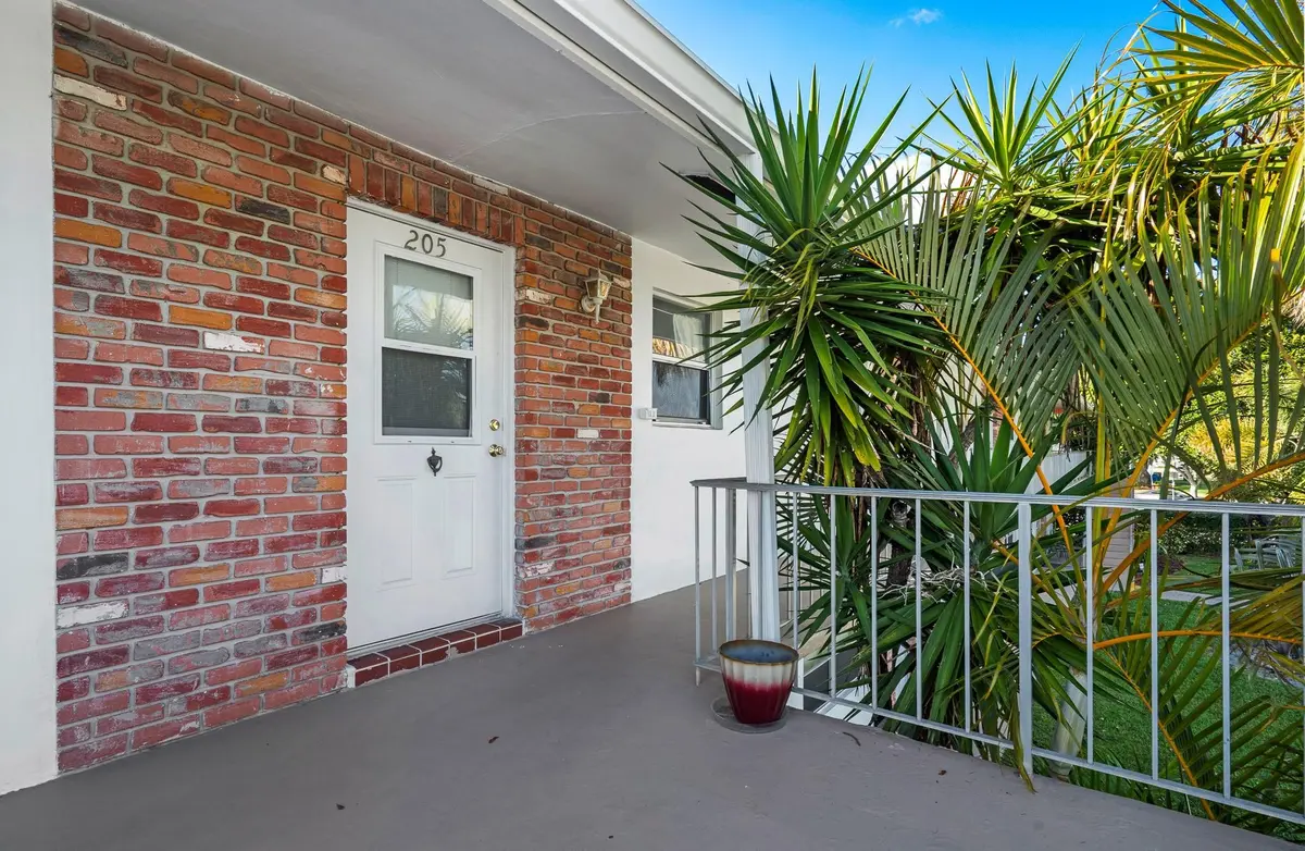 Photo 1 at 2851 E Golf Boulevard 205, Pompano Beach