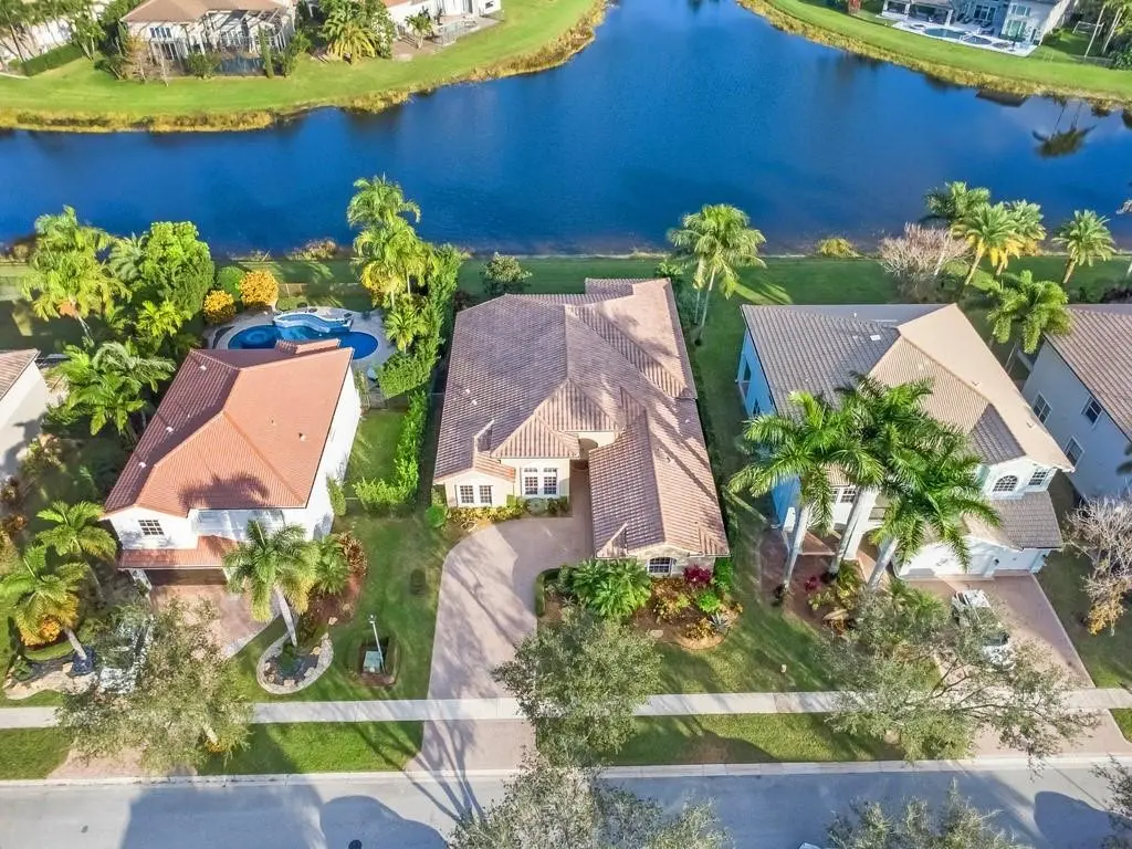 Photo 3 at 11808 Foxbriar Lake Trail, Boynton Beach