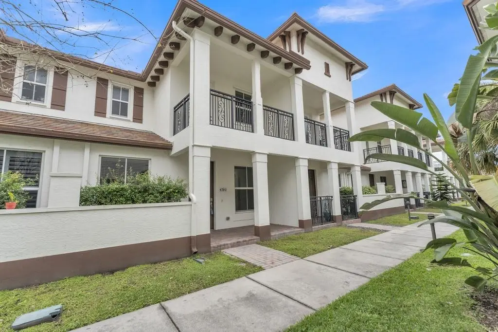 Photo 2 at 4780 Sierra Lane 4780, Coconut Creek
