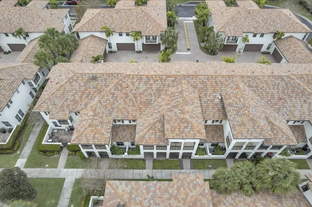 Photo 3 at 4780 Sierra Lane 4780, Coconut Creek