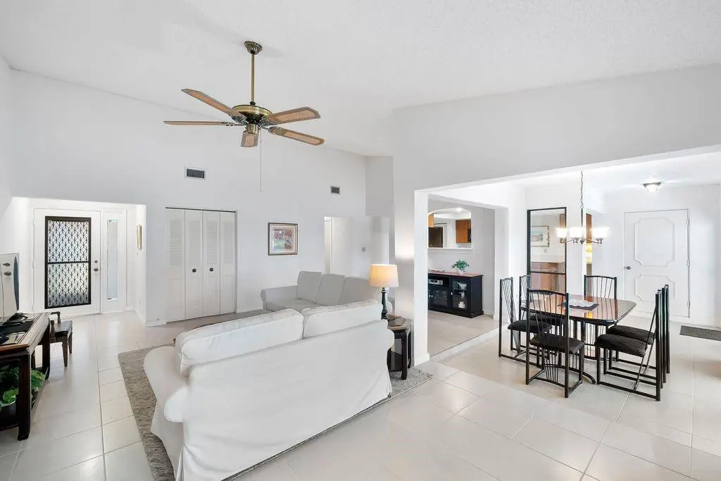 Photo 7 at 620 Deer Creek Edgewater Drive 620, Deerfield Beach