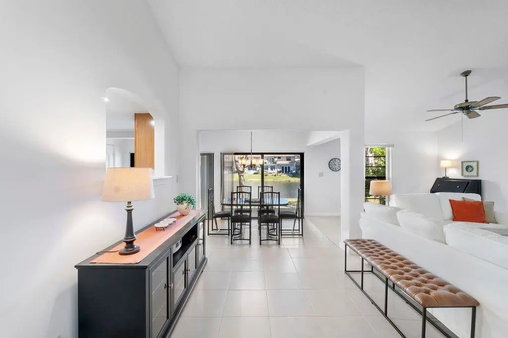 Photo 10 at 620 Deer Creek Edgewater Drive 620, Deerfield Beach