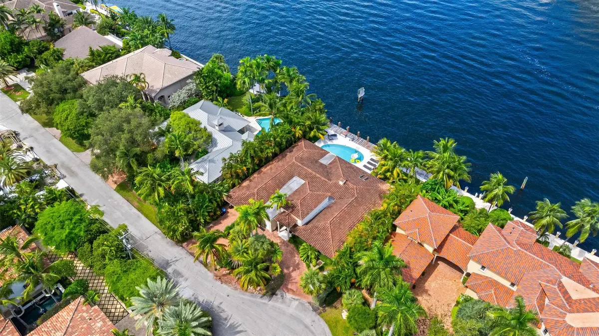 Photo 1 at 2701 Aqua Vista Boulevard, Fort Lauderdale