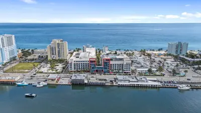 777 N Ocean Drive N517, Hollywood – sold