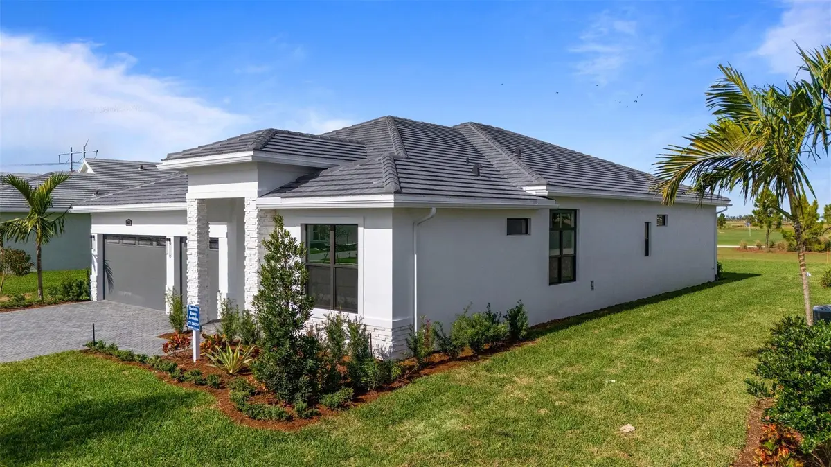 Photo 2 at 13537 SW Shinnecock Drive, Port St. Lucie