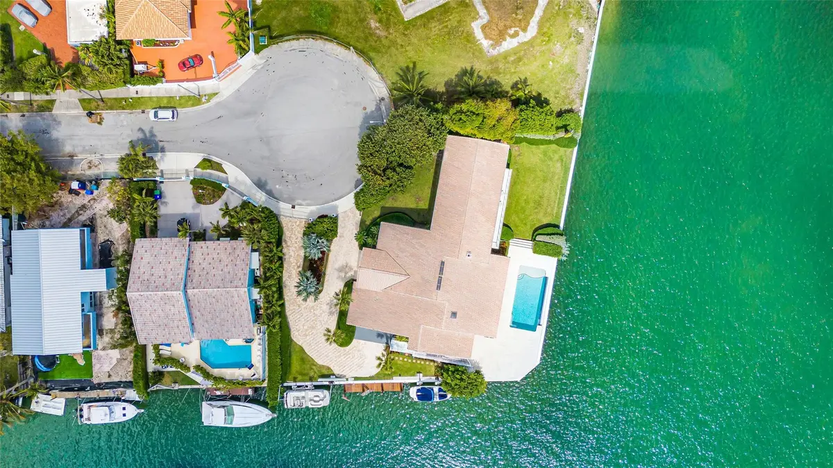 Cul de Sac SE Bayfront Point Lot at 1290 NE 83rd Street, Miami