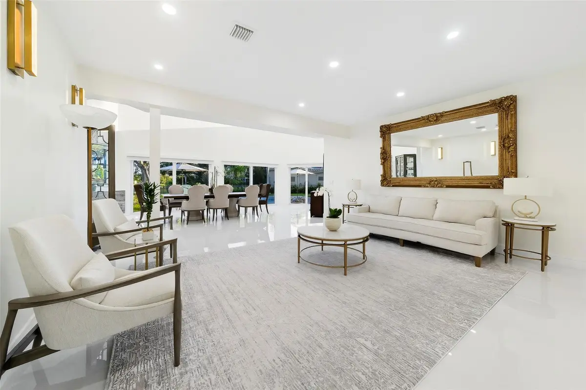 Photo 4 at 10038 Vestal Place, Coral Springs