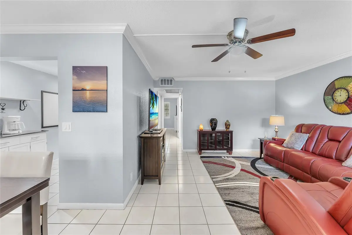 Photo 3 at 290 Farnham M, Deerfield Beach