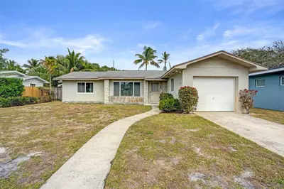 108 Harvard Drive, Lake Worth Beach – sold