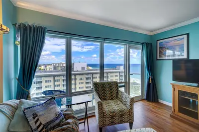 111 N Pompano Beach Boulevard PH5, Pompano Beach – sold
