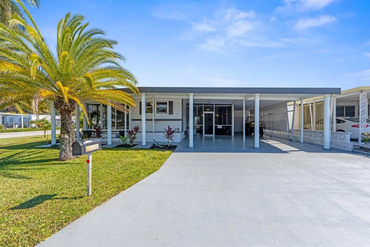 Photo 2 at 1800 SW 83rd Terrace, Davie