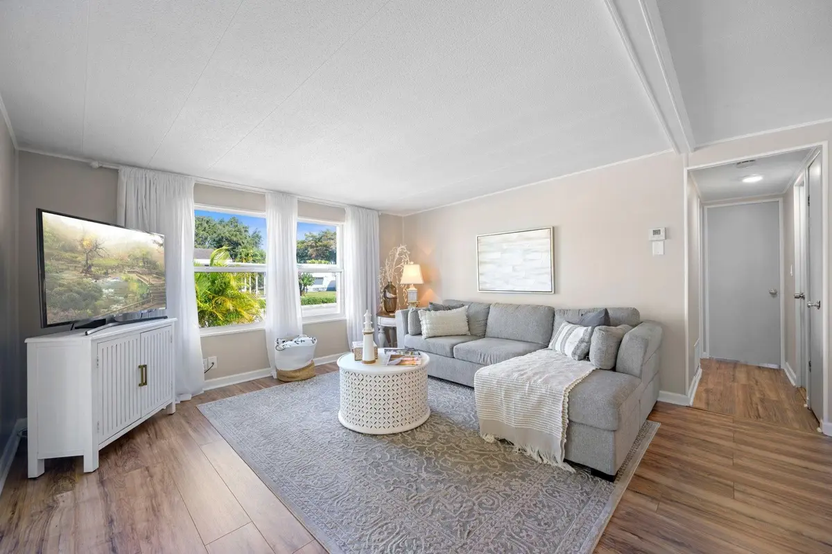 Photo 7 at 1800 SW 83rd Terrace, Davie