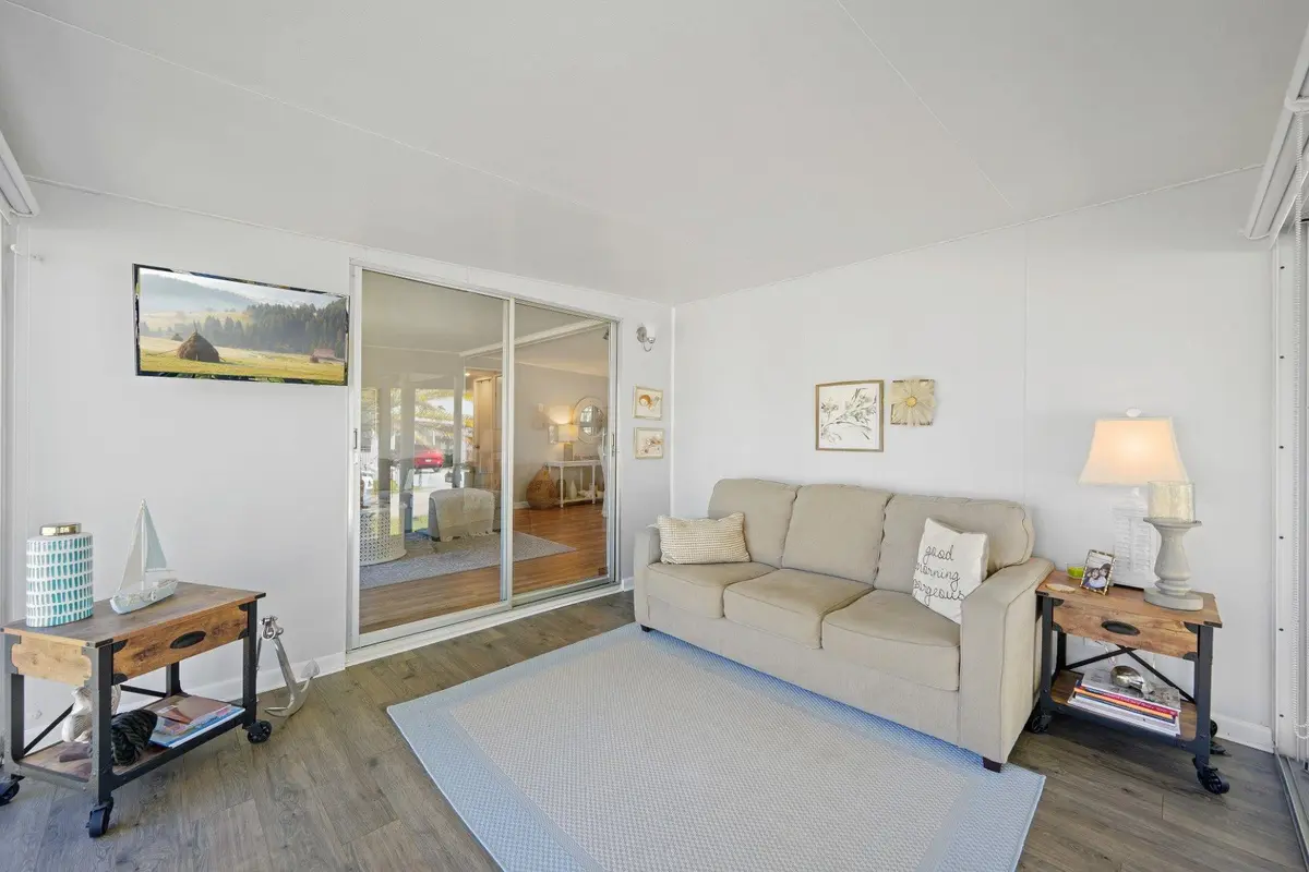 Photo 8 at 1800 SW 83rd Terrace, Davie