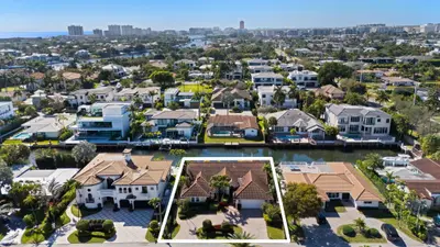 520 Phillips Drive, Boca Raton – Single Family Residence for sale, price reduced