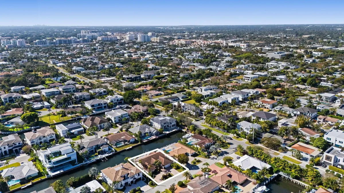 Photo 7 at 520 Phillips Drive, Boca Raton