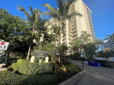1800 S Ocean Boulevard 502, Lauderdale-By-The-Sea – sold