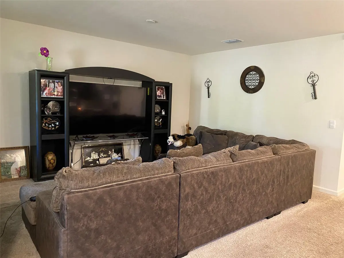 Photo 3 at 5604 Amusement Avenue, Fort Pierce