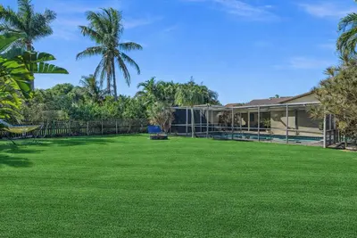 895 NW 87th Avenue, Coral Springs – sold