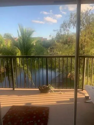 Photo 4 at 8891 Wiles Road 308, Coral Springs