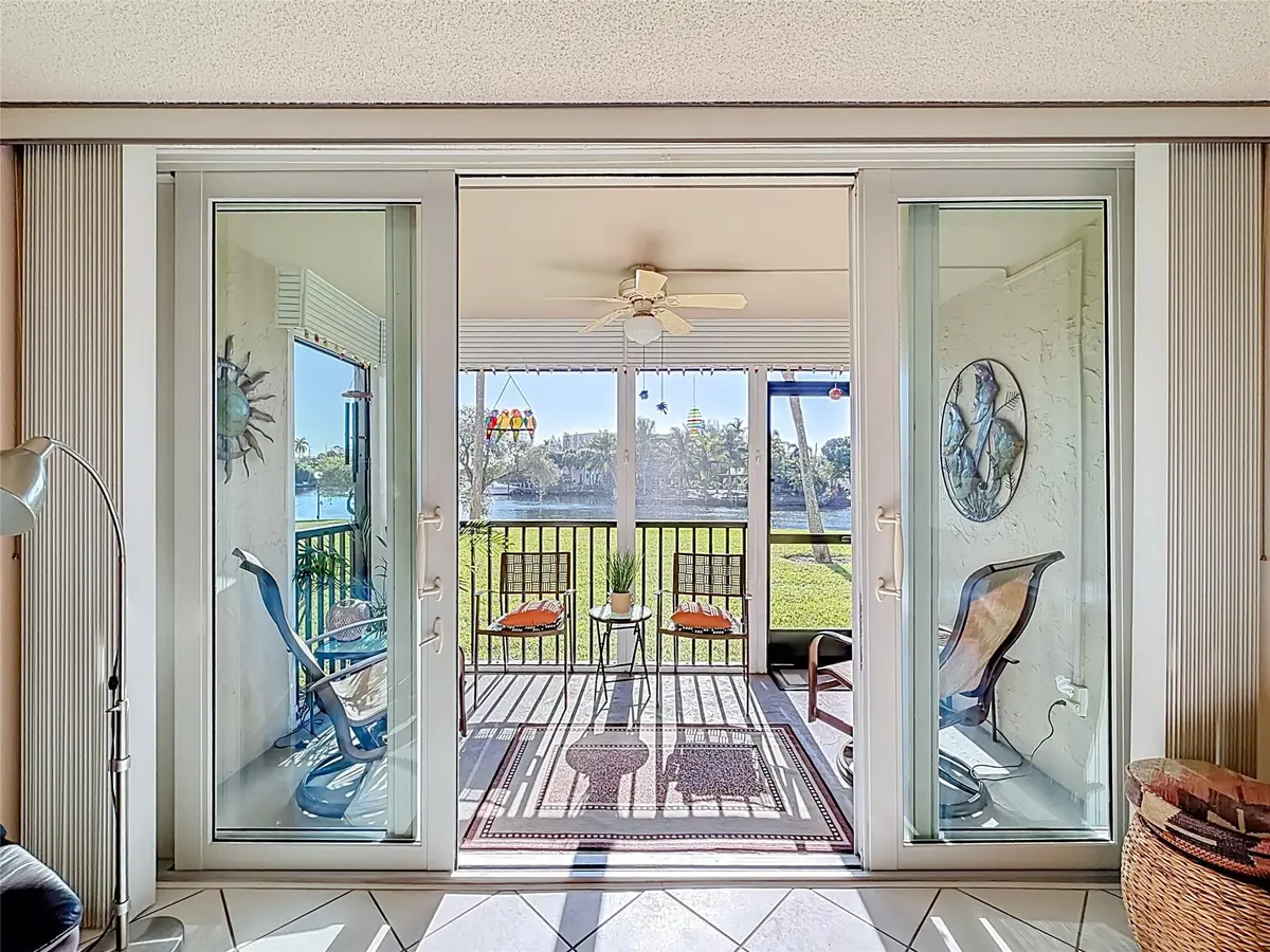 Photo 5 at 13 Royal Palm Way 101, Boca Raton