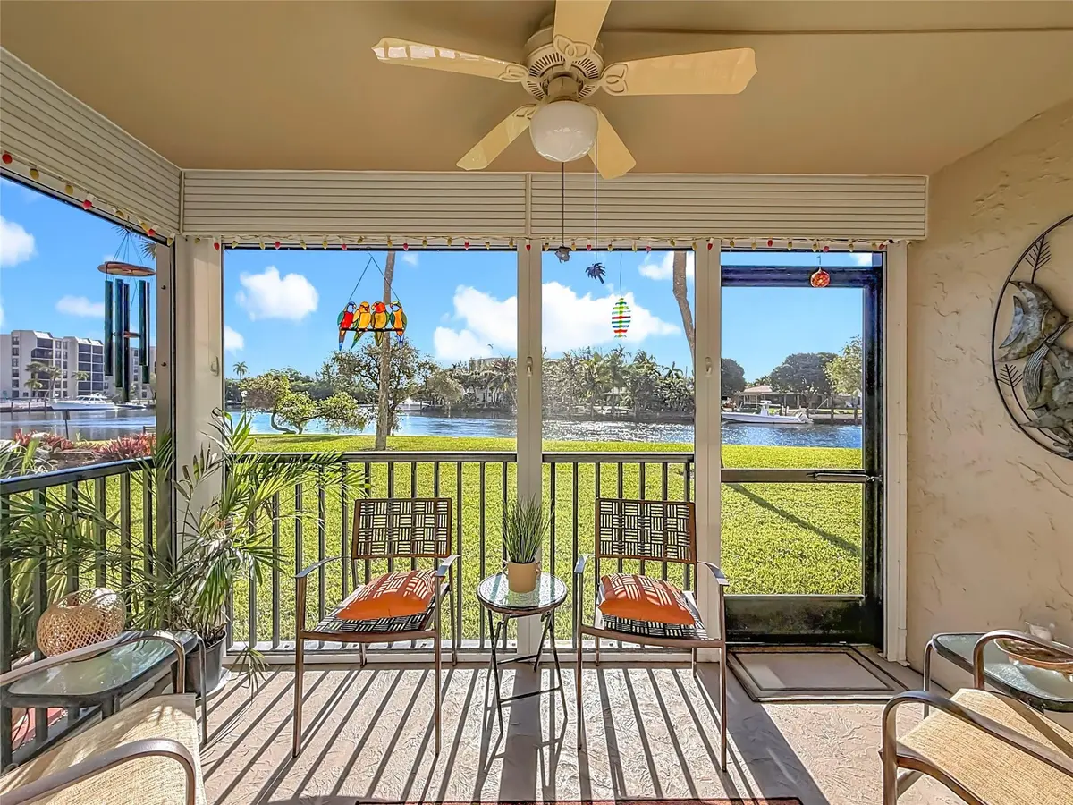 Photo 6 at 13 Royal Palm Way 101, Boca Raton