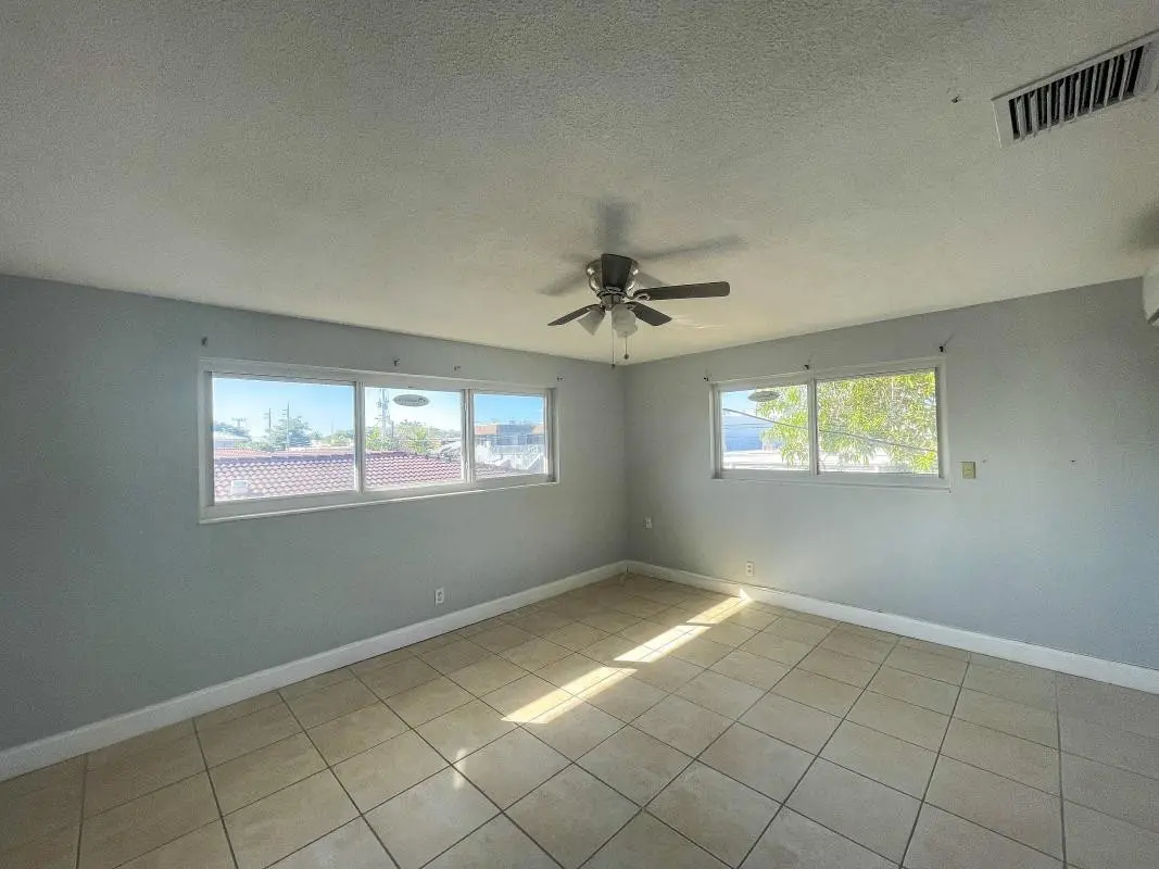 Photo 7 at 4213 NE 21st Avenue, Fort Lauderdale