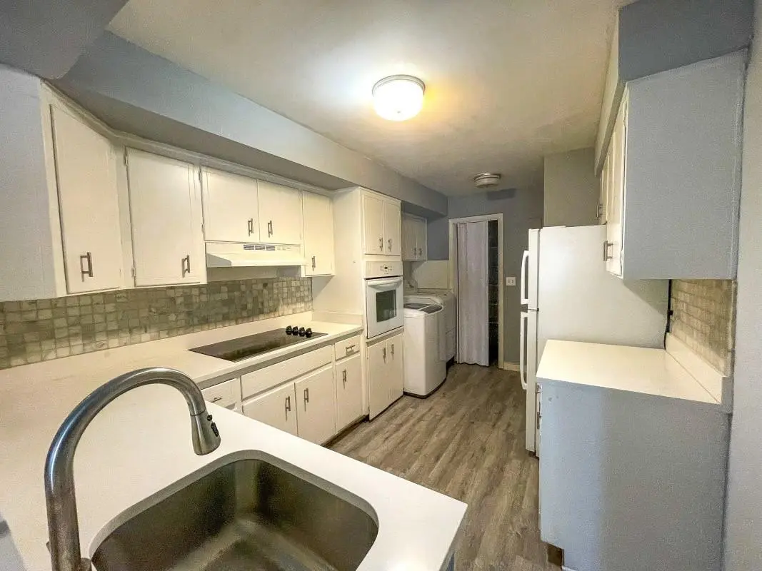 Photo 8 at 4213 NE 21st Avenue, Fort Lauderdale