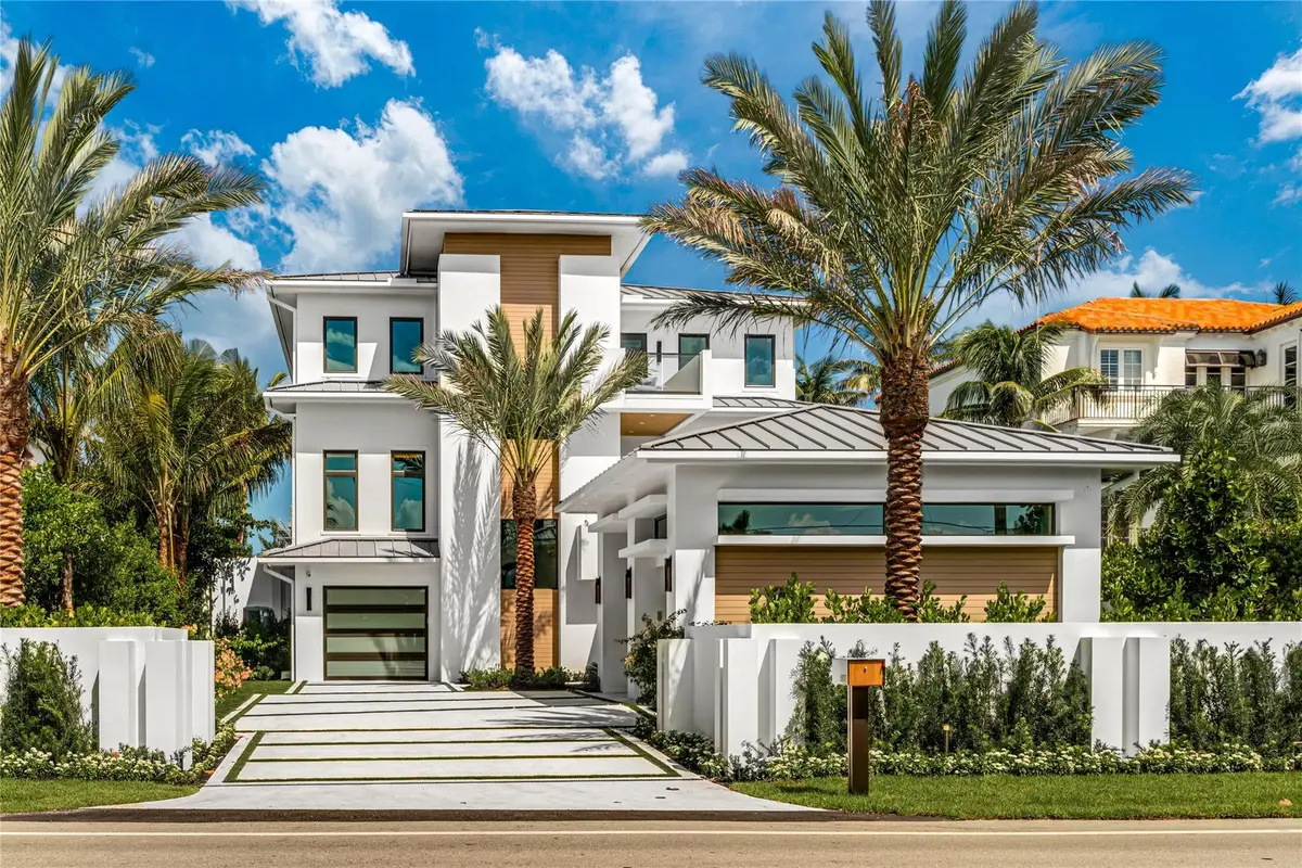 Photo 4 at 6107 N Ocean Boulevard, Ocean Ridge