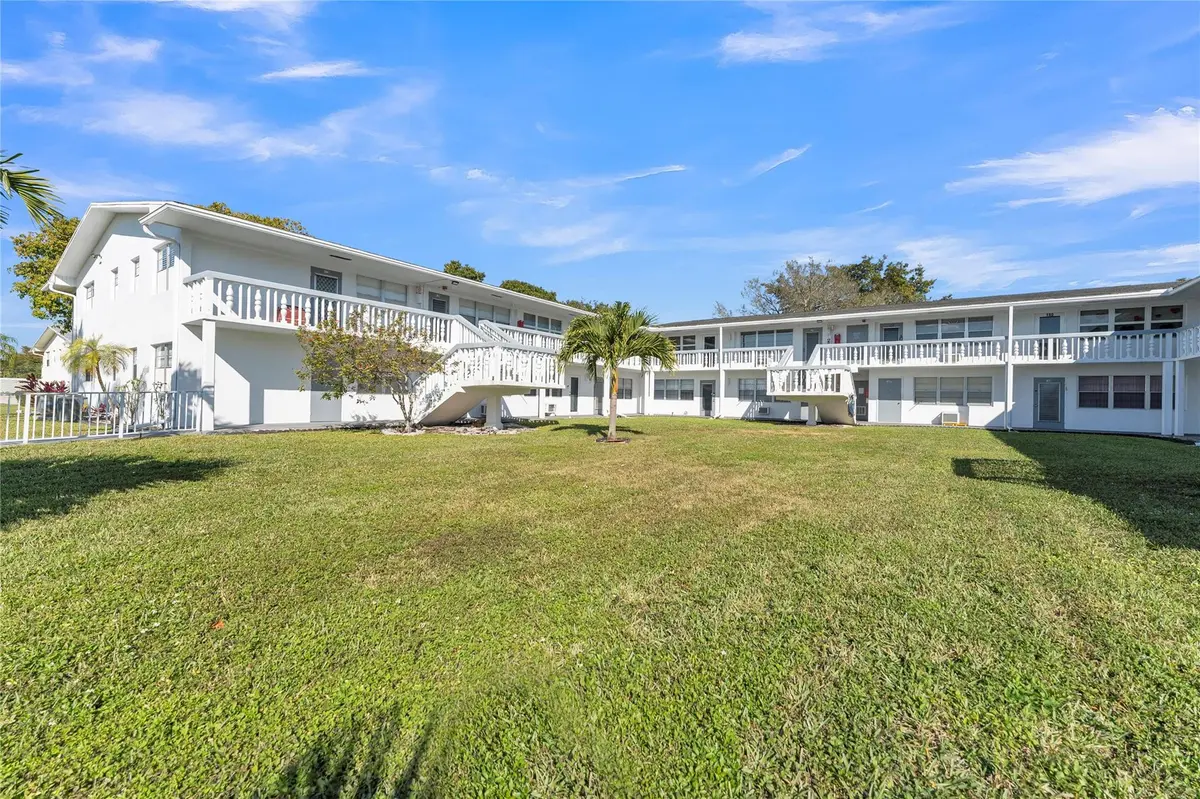 Photo 2 at 176 Westbury J 176, Deerfield Beach