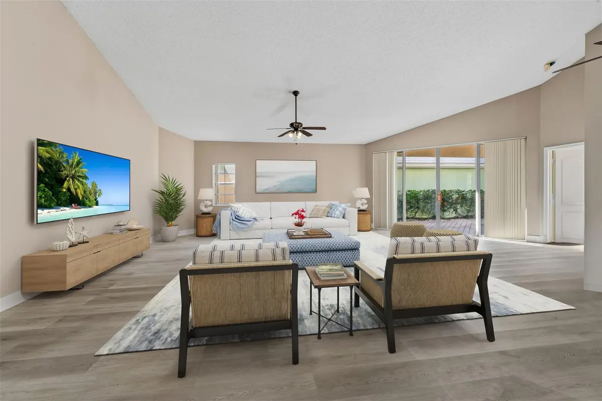 Photo 7 at 9181 Heathridge Drive, West Palm Beach