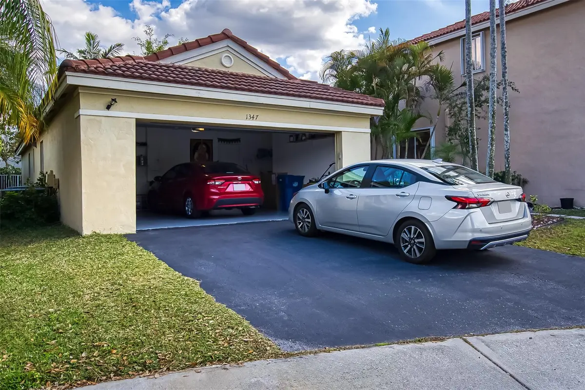 Photo 3 at 1347 Plumosa Way, Weston