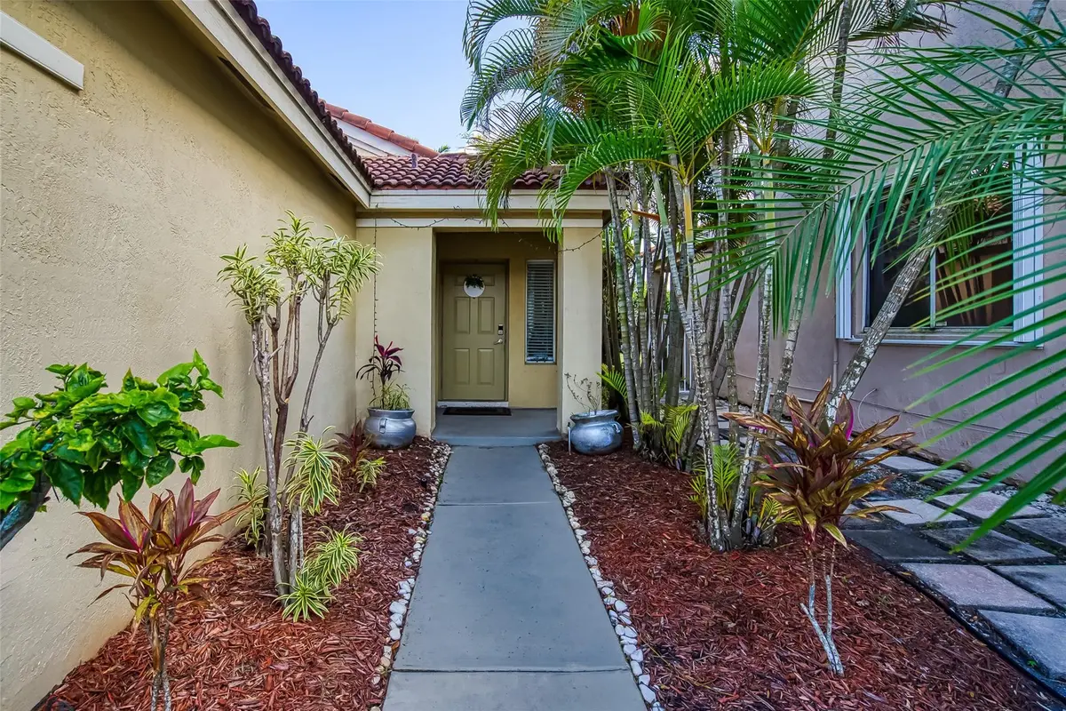 Photo 4 at 1347 Plumosa Way, Weston