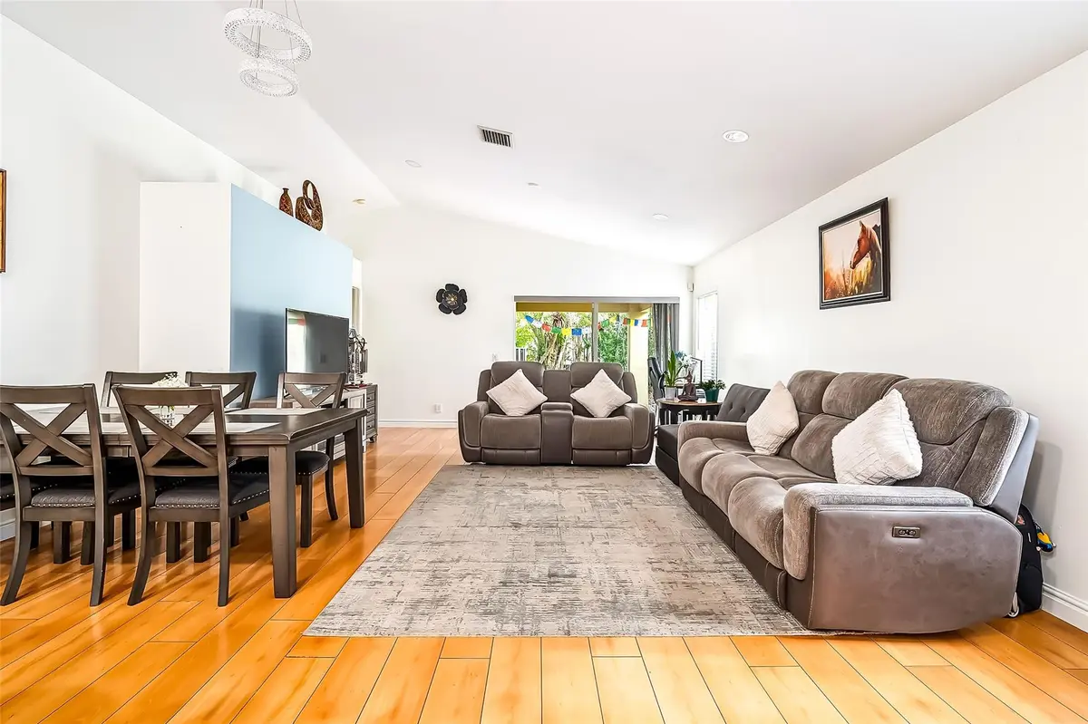 Photo 8 at 1347 Plumosa Way, Weston