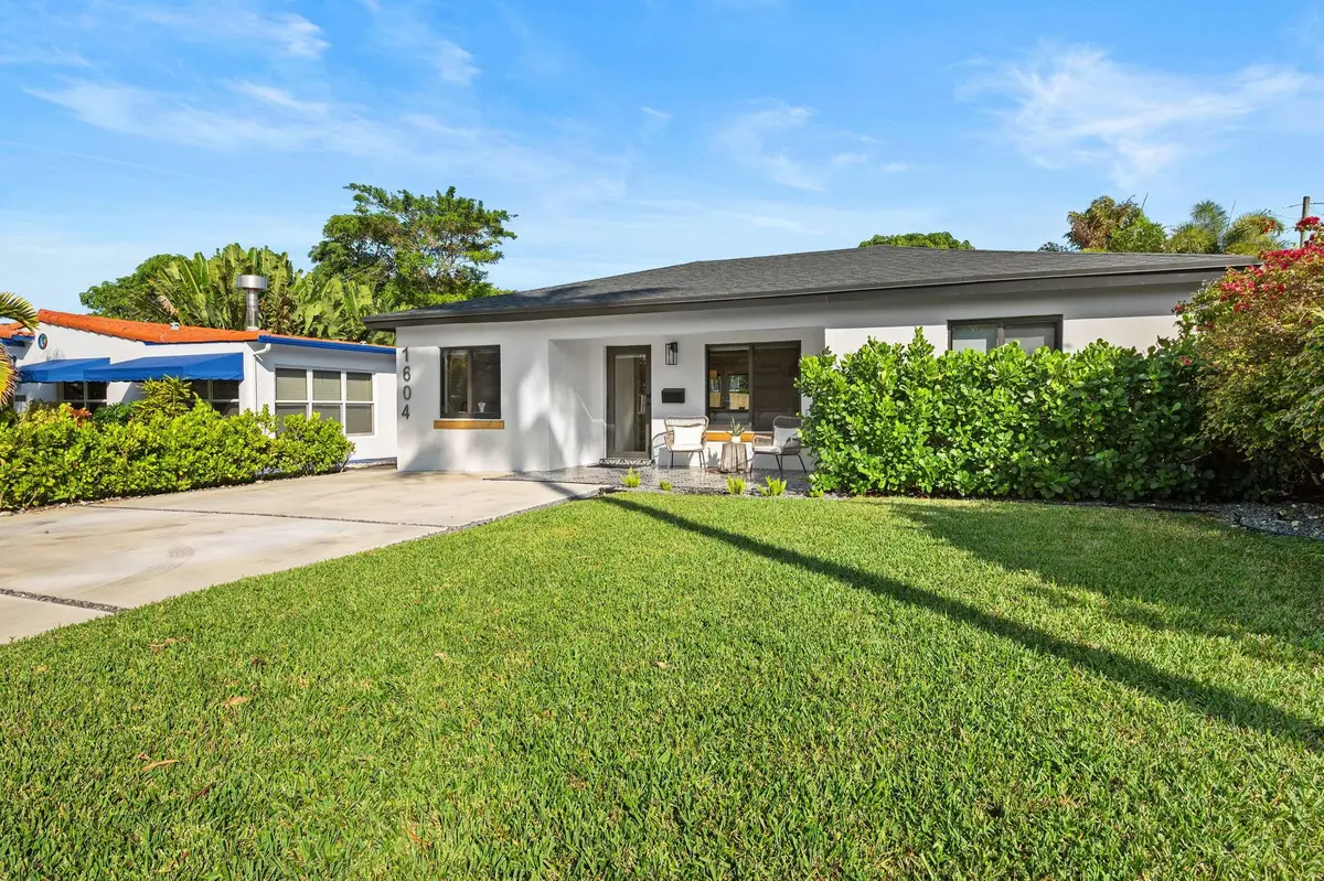Photo 2 at 1604 NE 16th Avenue, Fort Lauderdale