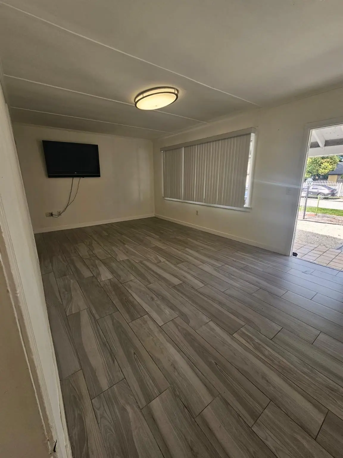 Photo 5 at 3500 NW 12th Street, Miami