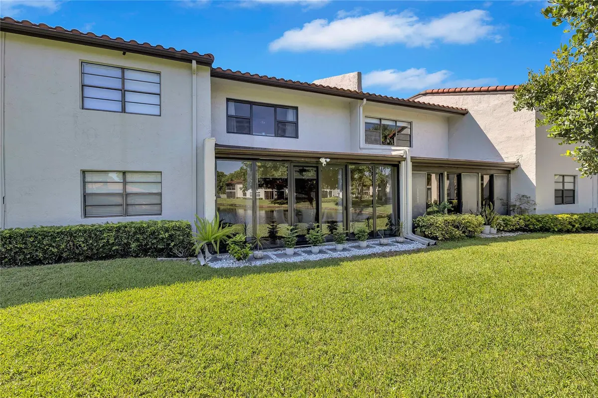 Photo 4 at 9232 Pecky Cypress Lane 2-D, Boca Raton