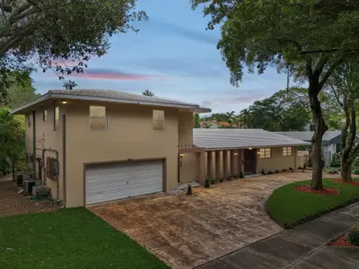 525 NE 58th Street, Miami – Single Family Residence for sale
