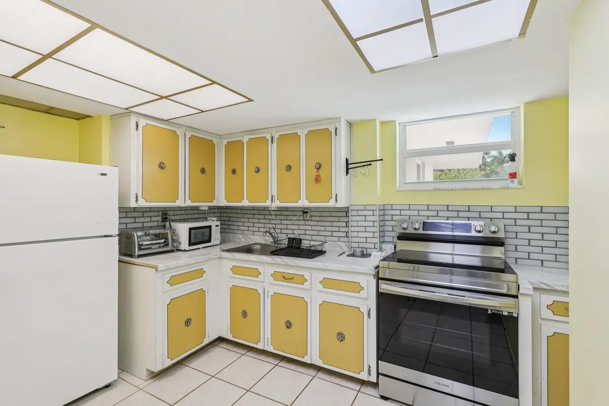 Photo 8 at 525 NE 58th Street, Miami