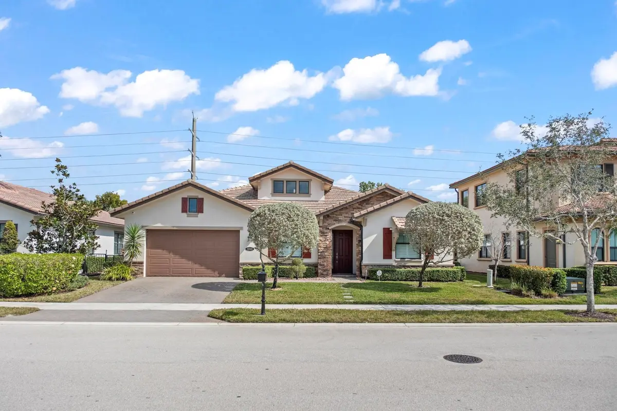 Photo 2 at 8840 Watercrest Cir Circle, Parkland