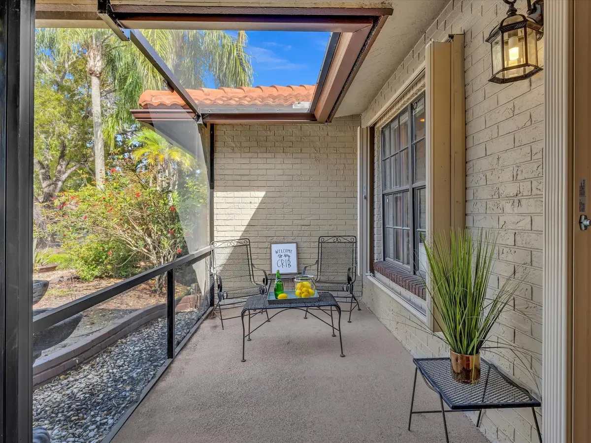 Photo 5 at 5355 N Springs Way, Coral Springs