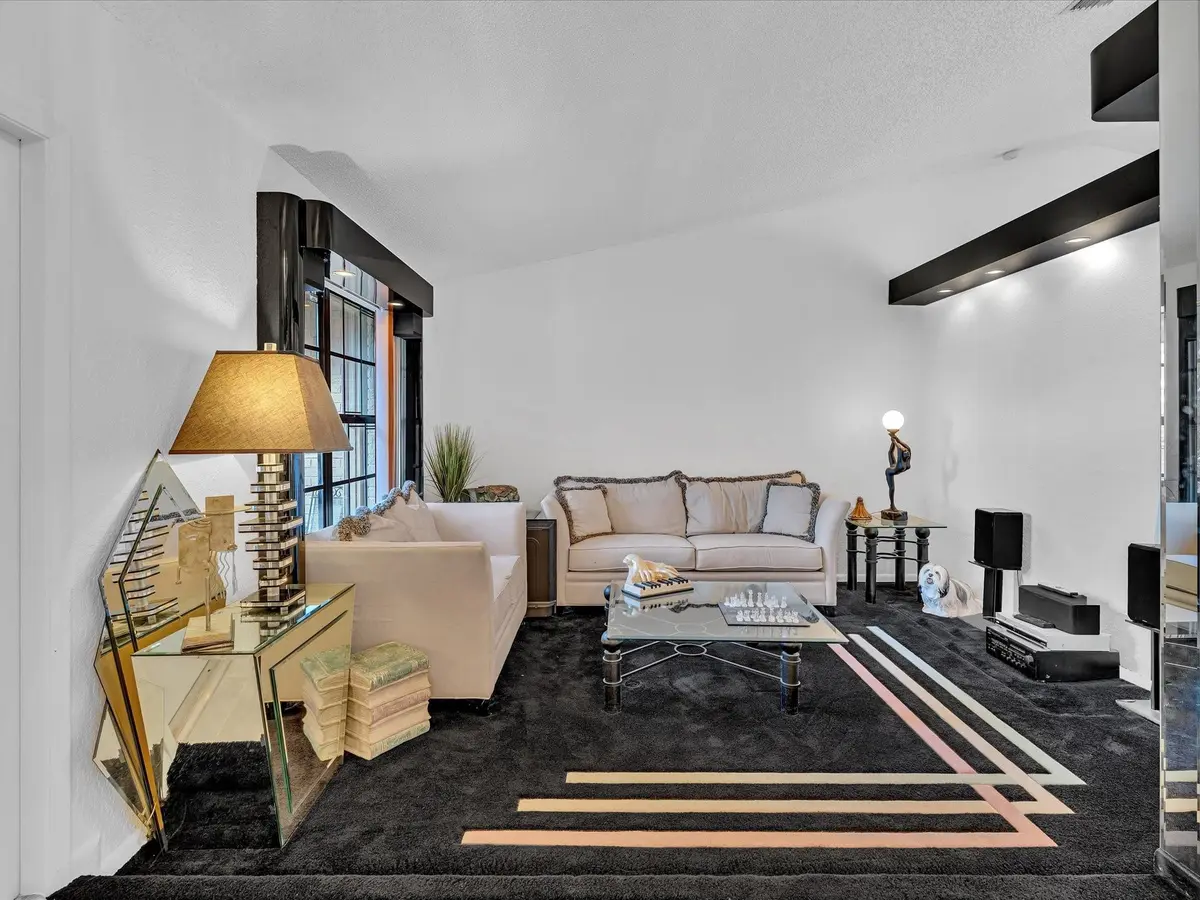 Photo 8 at 5355 N Springs Way, Coral Springs