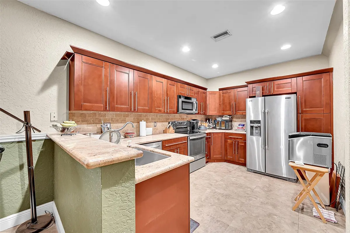 Photo 7 at 3585 Simms Street, Hollywood
