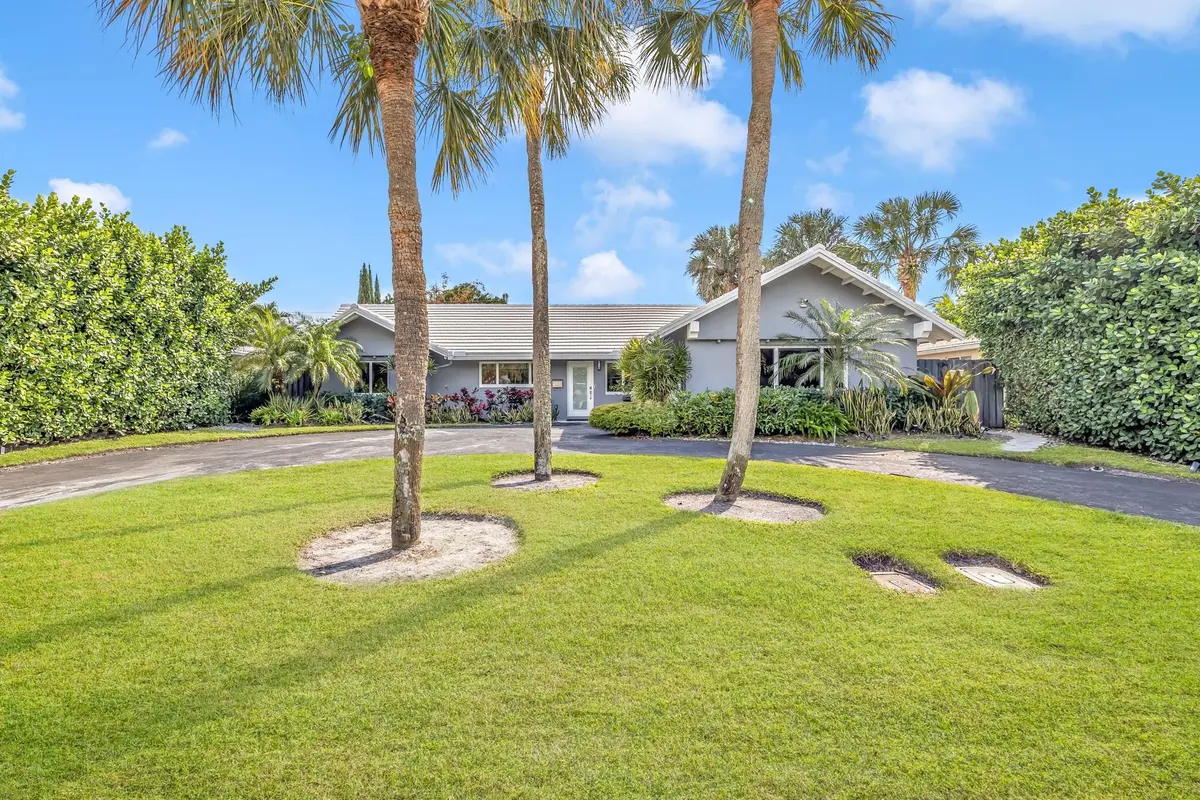 Photo 4 at 1920 NE 57th Street, Fort Lauderdale
