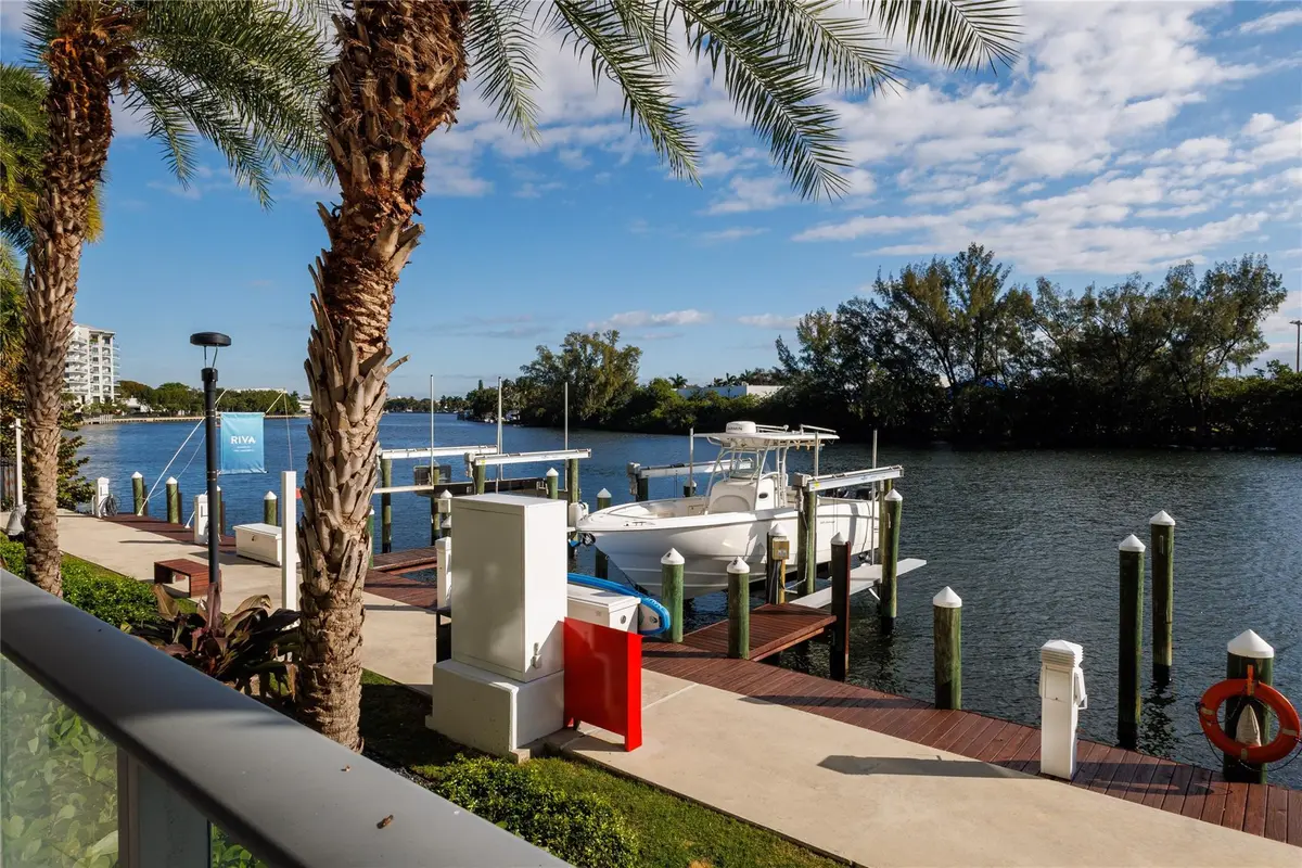 Private Dock at 1180 N Federal Highway Ph-1606, Fort Lauderdale